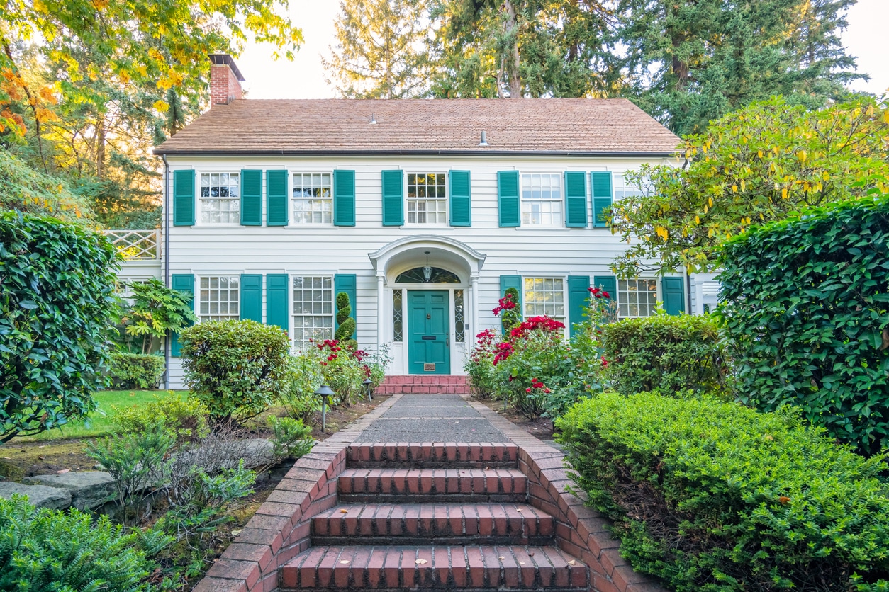 Traditional clapboard house in Portland Oregon USA How Does CIPP Lining Work?